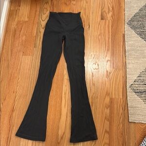 Lululemon Aline High-Rise Mini-Flare Legging